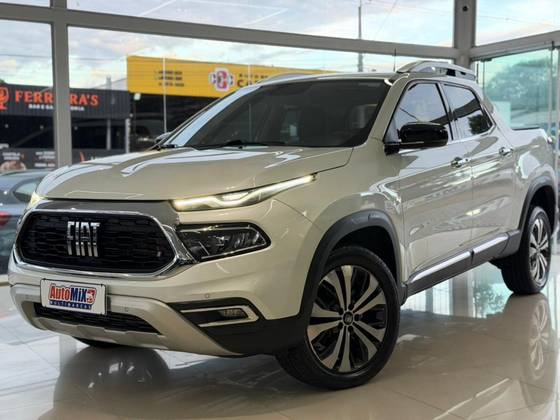 FIAT TORO 2.0 16V TURBO DIESEL VOLCANO 4WD AT9
